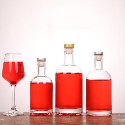 China Eco-Friendly Recyclable Hot Sale Sealed Empty Bottle Ice Wine Bottle Transparent Spirit Gin Vodka Glass Wine Bottle for sale