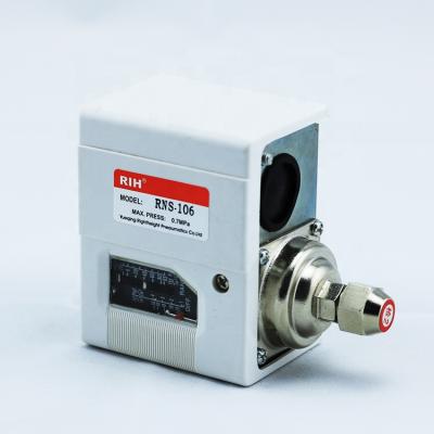 中国 High Quality Differential Pressure Controller Single Phase Pressure Control RNS Automatic Switch 販売のため