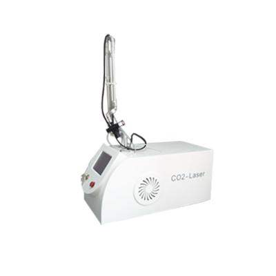 China Laser ablativo fraccionario del CO2 60HZ que vuelve a allanar a Vaginal Tightening Equipment en venta