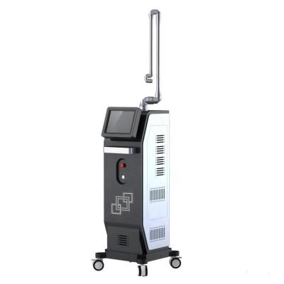 Chine Machine de laser de Vaginal Tightening Fractional Co 2/machine partielle laser de CO2 à vendre