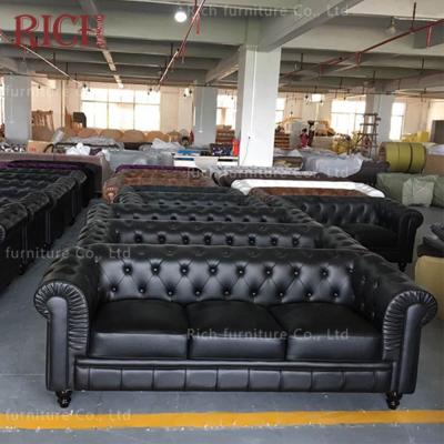 China European Home Decoration Modular Wooden Leg Button Tufted Chesterfield Black Vintage Couch Contemporary 3 Seater Leather Sofa for sale