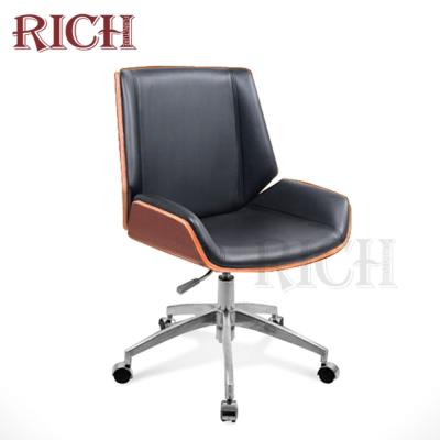 China Modern Social Manager Office Swivel Chair For Sale Leather Swivel Wingback Chair Swivel Office Wheelchair for sale