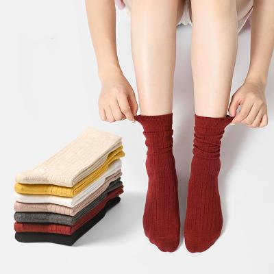 China Women's Fashion Sporty Socks Colorful Girls Crew Cotton Slouch Women Long Slouch Socks for sale