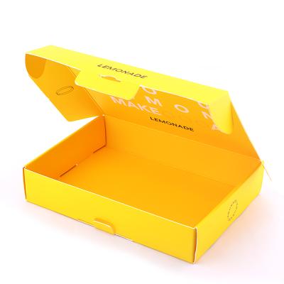 China Biodegradable Custom Luxury Fashion Black Yellow Mailing Box for sale