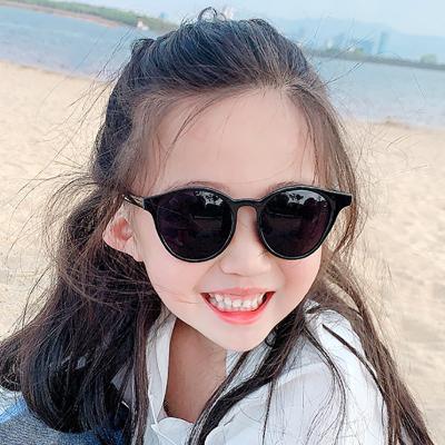 China Children 2021 Cute Cat Eye Sunglasses For Children Mirror Lens Children Girls Boy UV Protection Sun Glasses Jelly Colors Fashion Sun Glasses Different for sale