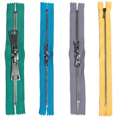 China Factory Direct 2# 5#Double Point Y Teeth15 Zipper Strip Custom Metallic Auto Lock Long Chain For Clothing Bags Jacket Closures Handbags for sale