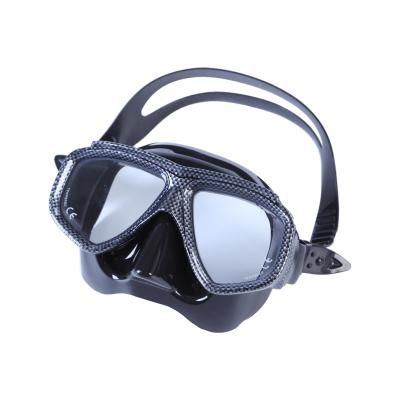 China Anti-Leak Carbon Fiber Noctilucence Sight Tempered Glasses Glass Diving Equipment Professional Snorkeling Floating Mask for sale