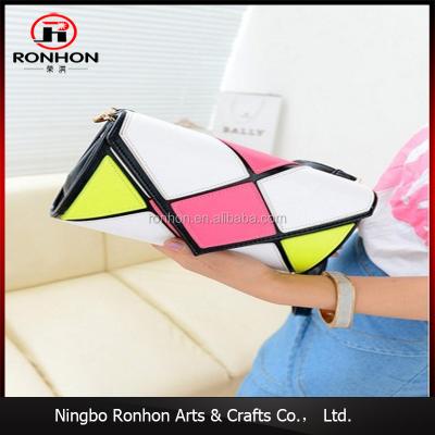 China Hobo Bag Colored Small Checkout Handbag , Single Shoulder Bag for sale