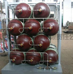 China 34CrMo Seamless Cascade CNG Storage Tanks / Natural Gas Cylinder for sale