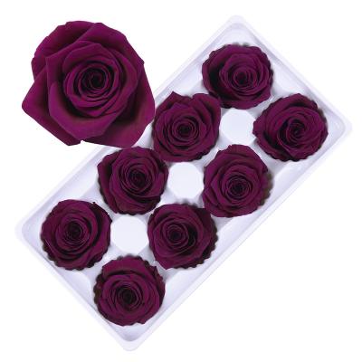 China Rate a beautiful material wholesale 4-5cm flower desktop decor preserved Rose For Online Flowers Business 4-5cm for sale