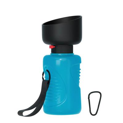 China Sustainable Portable Pet Water Bottle Dog Cat Traveling Water Bottle Dog Water Feeder for sale