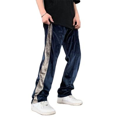 China Custom Anti-wrinkle QYOURECLO Logo Mens Velvet Trousers Velor Jogger Track Pants Velvet Mens Sweatpants for sale