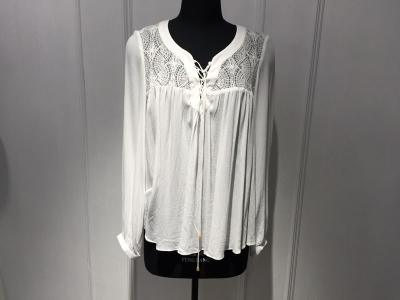 China Ladies Fashion Lace Tops Blouses , Round Neck Long Sleeve White Silk Blouse for sale