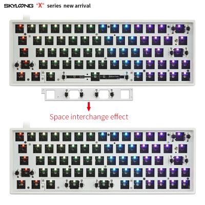 China Home wholesale custom mechanical diy keyboard gaming kits 60% factory /Game use skyloong gk64x gk64xs diy case 61keys for sale