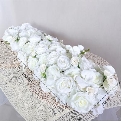 China Beautiful OEM/ODM Colorful Silk Wedding Table 100*30cm Artificial Rose Centerpieces For Wedding Table Flower Decoration for sale