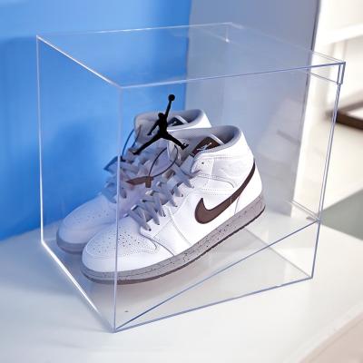 China Stiffness Clear Acrylic Shoe Sneakers Drop Front Plastic Clear Shoe Box Display Box With Beveled Display Stand for sale