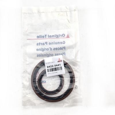 China Garment Shops Best Quality Crankshaft Seal 04225441 04225442 For TCD2015 BFM1015 Engine for sale