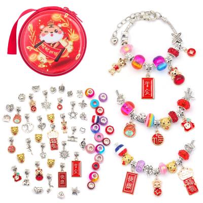 China Wholesale Environmentally Friendly Kids Christmas Charm Bracelet Making Kit Custom DIY Crystal Charm Jewelry Gift Box Handmade Set Gift Bracelet for sale