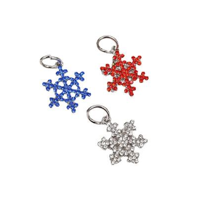 China 2022 New Diy Christmas Environmental Friendly Snowflake Charm Alloy Rhinestone Pendant Fit Necklace Bracelet Jewelry Making for sale