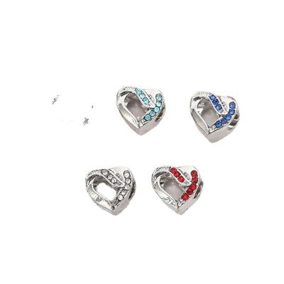 China New Diy Alloy Jewelry Accessories Environmental Friendly Diameter 5mm Big Heart Shaped Hole Bead Loose Point Drill Beads for sale