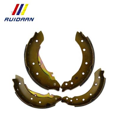 China Brake Systems UAYN-26-38Z UHY1-26-38Z UJY6-26-38ZA Auto Japanese Car Brake Shoe Locomotive Brake For Mitsubishi Mirage for sale