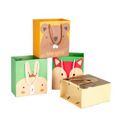 China Recyclable Die Cut Paper Bags Paper Bag Handle Paper Bag Making for sale