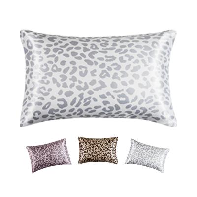 China Wholesale Customized Satin Leopard Printed Pillow Case Anti-Static for Hair and Skin for sale