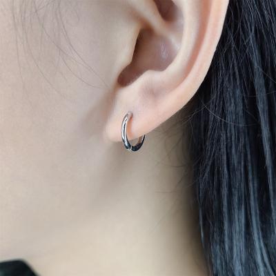 China TRENDY Jewelry 925 Sterling Silver Rhodium Plated Small Circle Cartilage Huggie Earrings For Women Girls for sale