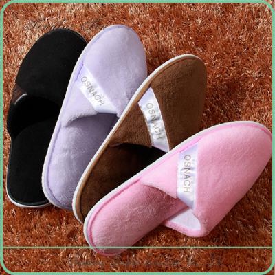 China Winter Home Furnishings Comfortable Narrow Toe New Home Furnishing Slippers Best Selling Cold Slippers for sale