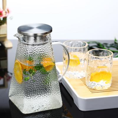 China Large Sustainable Modern Borosilicate Colored Glass Tea Milk Beer Water Pot Pitcher With Drinks Cup for sale