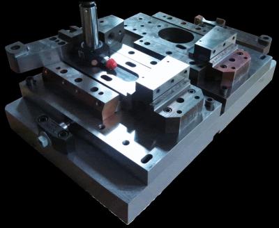 中国 Customized Automation Fixtures for Metal Plastic and Wood Tailored Solutions 販売のため