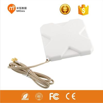 China SOHO 4G LTE WIFI Small Antenna 35dbi Panel SMA Wifi Router Modem EXTERNAL Antenna for sale