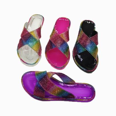 China New Fashion Lightweight PVC Women Clear Jelly Shoes Cross Strap Sandals Comfortable Transparent Jelly Slippers for sale