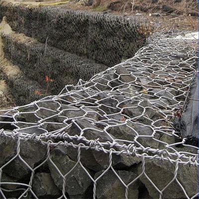 Chine Fil tissé hexagonal Mesh Gabion de 2 x de 1 x de 1m 2.2mm 8x10cm à vendre