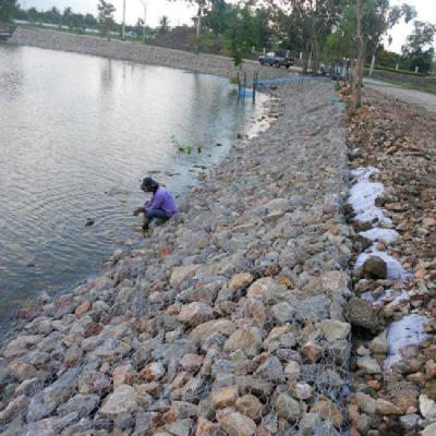 Chine panier de pierre de boîtes de Gabion galvanisé par 4mm de mur de soutènement de 1*1*1m à vendre