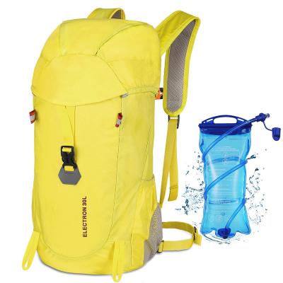 China Fashion Hydration Backpack Light Weight Increasing Rucksack Waterproof Running Backpack Water Pack Suitable For Cycling Music Festivals for sale