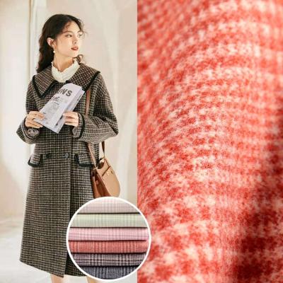 China Factory Supply Chain Anti-Static Wool Looks Brushed Flannel Winter Brush Fleece Fabric For Fall Garment for sale