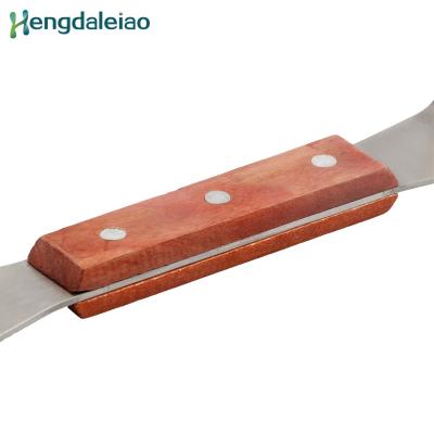 China High Quality Plastic Bee Farm Handle Stainless Steel Hive Tool for sale