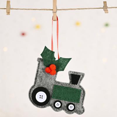 China Cute Craft Ornament Christmas Decoration For 2021 New Year Felt Elk Car Christmas Tree Home Decorations Hanging Pendant for sale