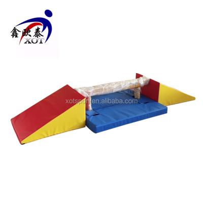 China Slope Indoor Wedge Kids Play Mat Folding Slope Cheese Gymnastics Tumbling Mat for sale