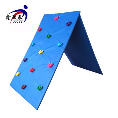 China Eco-friendly Cheap Kids Fun Indoor Rock Climbing Amusement Wall for sale