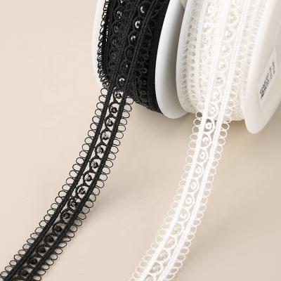 China Sale 17mm Good Quality Embroidery Trim Lace New Design Polyester Embroidery Lace Wholesale Hot Sustainable Hot Water Soluble For Garment for sale