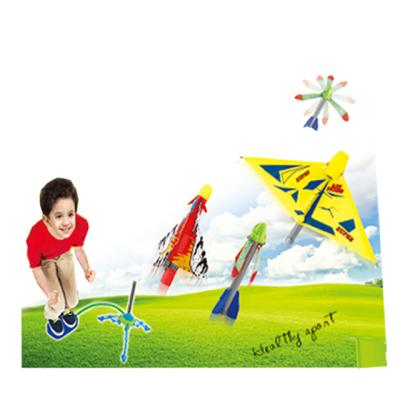 China Funnytoys Rocket Gun Toy Wholesale Popular Factory Outdoor Foam Compressor Rocket Gun Toy Shooting Games Soft Toys for sale