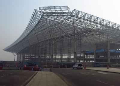 China Low Carbon Truss Steel Building Structures For Airport Project And Railway Statio for sale