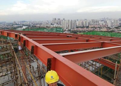 China Estructura de acero modificada para requisitos particulares establo de acero multi del edificio del piso del palmo de la larga vida en venta