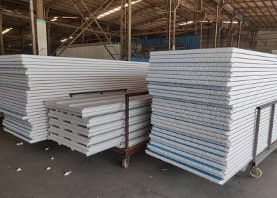 China Color Coated Corrugated Steel Sandwich Panel High Strength Beautiful Appearance for sale