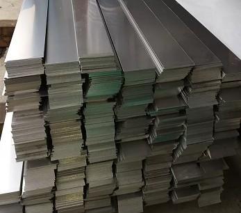 China Hot Rolled 304 2 Inch Stainless Steel Flat Bar Astm A276 & A484 Standard No.1 Finish for sale