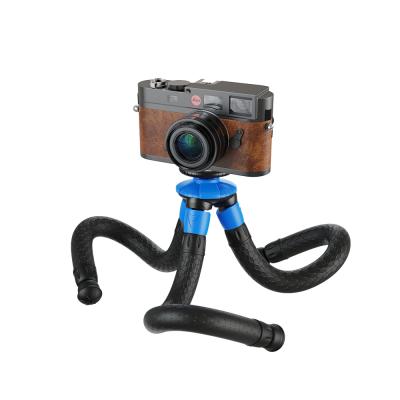 China Newly Mini Desktop Phone Holder Universal Multifunctional Adjustable Camera Mount Tripod For Smartphone for sale