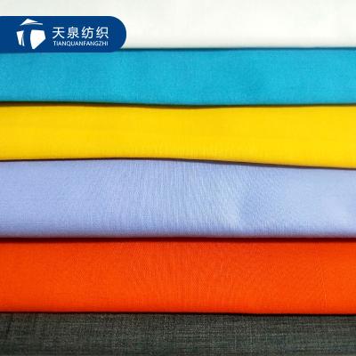 China TC Poplin Factory White And Dyed High Quality Weaving Pocketing Fabric 110 76 /96 *72 for sale