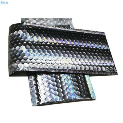 China Recyclable Factory Price Customized Silver Metallic Laser Foil Bubble Mailer For Packaging for sale